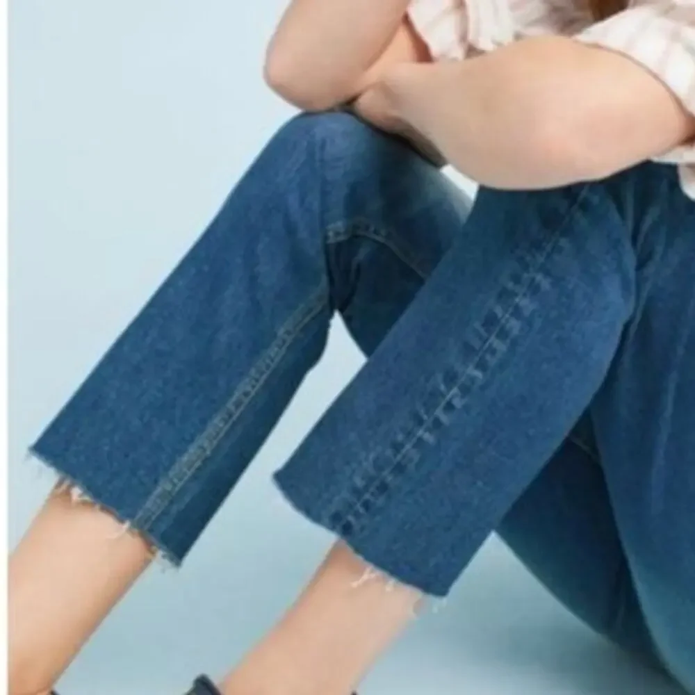 Anthropologie x Pilcro Raw Hem Cropped Straight Leg Jeans Size‎ 32